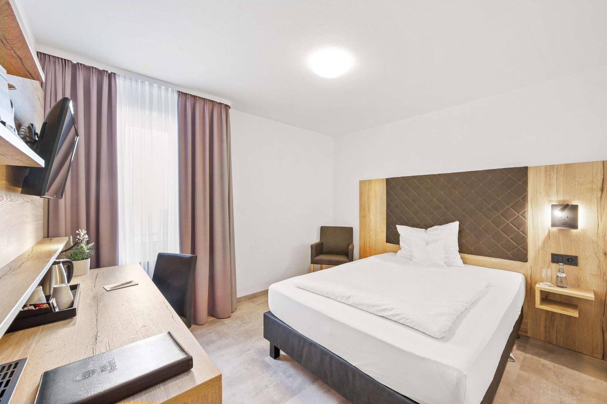 Best Western Hotel Favorit Ludwigsburg Exteriör bild